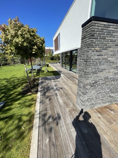 Træterrasse i Asnæs efter behandling