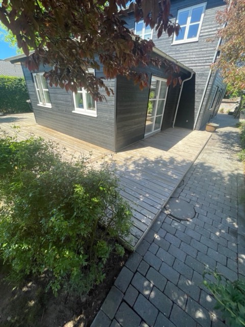 Træterrasse i Frederikssund efter behandling