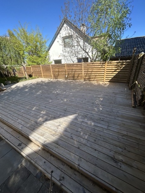 Træterrasse i Frederiksværk efter behandling